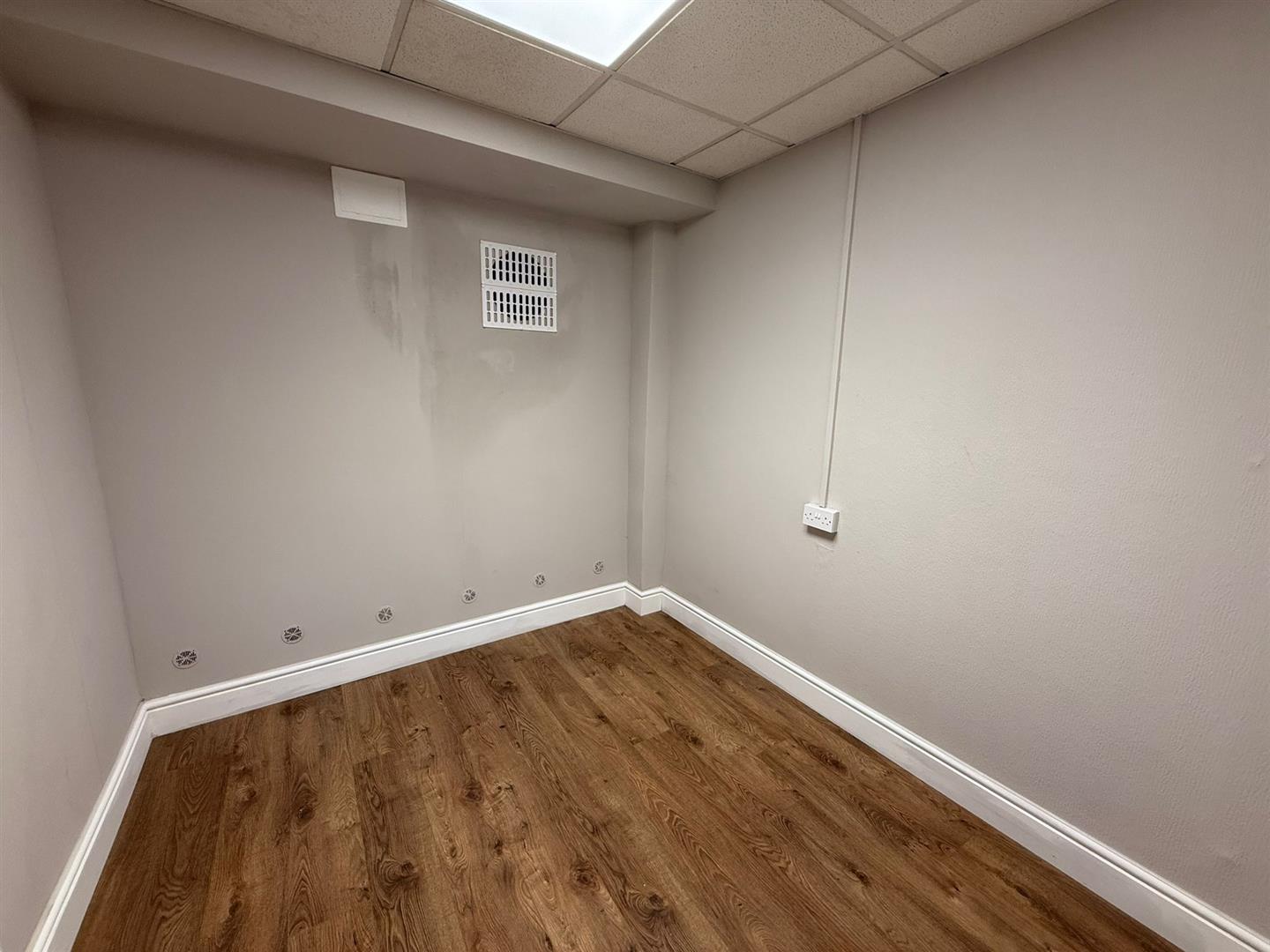 Market Street, Bridgend